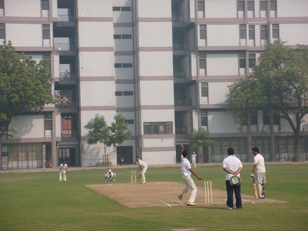 30-10-2011 # DOXA vs ROXA Cricket & Basketball Matches 2011