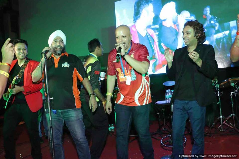 The Doxa Cricket League kicked-off in style this past week with 4 teams in action.