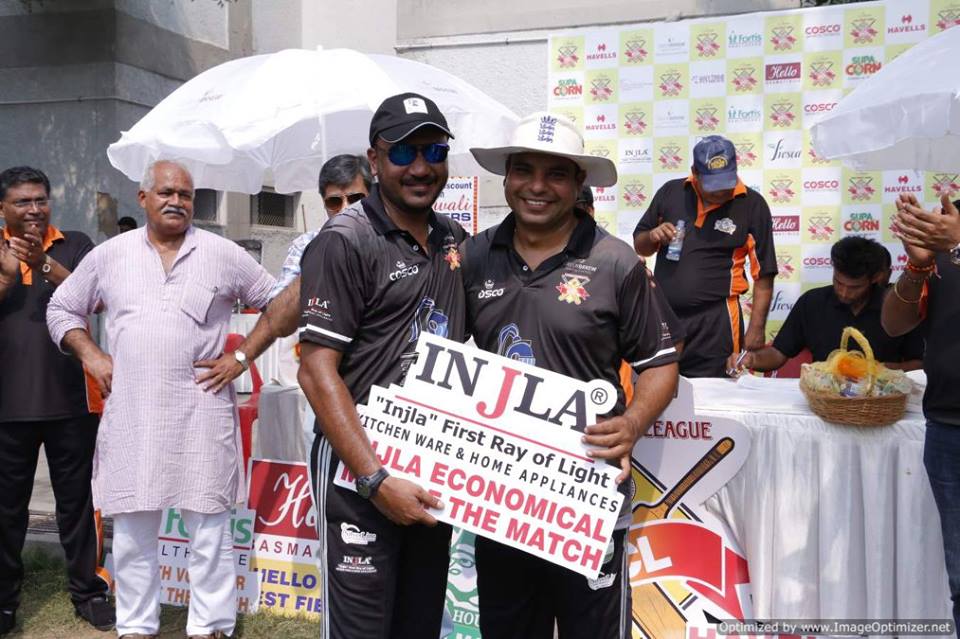Match 3 - Doxa Knights won by 89 Runs (Group A)<br>
1st Innings --> Doxa Knights - 210/4 in 20.0 overs<br>
2nd Innings --> Doxa Panthers - 121/9 in 20.0 overs<br>
<br>
With Javed Khan's Man Of The Match performance (83 Runs, 2 Wickets) Knights sealed an easy victory over Panthers in their first clash. Amarjeet Sahni and Amit Sharma shone from the Panther's. Accolades from this matches are<br>
 <br>
- Man of the Match: Javed Khan<br>
- HAVELLS Maximum Sixes: Javed Khan<br>
- Hello Best Fielder: Anshuman Gupta<br>
- Supa Corn Maximum Wickets: Rahul V Kumar<br>
- Injali Economical Bowler: Javed Khan
