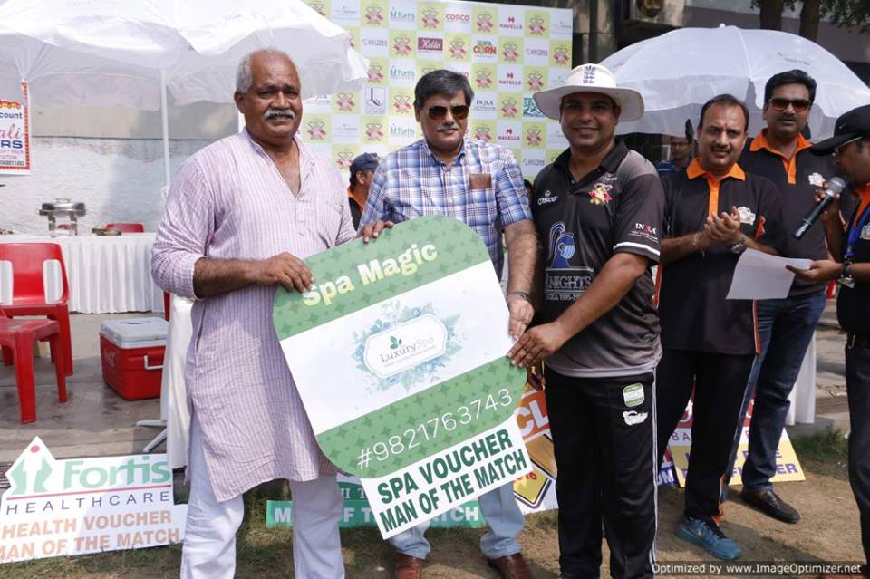 Match 3 - Doxa Knights won by 89 Runs (Group A)<br>
1st Innings --> Doxa Knights - 210/4 in 20.0 overs<br>
2nd Innings --> Doxa Panthers - 121/9 in 20.0 overs<br>
<br>
With Javed Khan's Man Of The Match performance (83 Runs, 2 Wickets) Knights sealed an easy victory over Panthers in their first clash. Amarjeet Sahni and Amit Sharma shone from the Panther's. Accolades from this matches are<br>
 <br>
- Man of the Match: Javed Khan<br>
- HAVELLS Maximum Sixes: Javed Khan<br>
- Hello Best Fielder: Anshuman Gupta<br>
- Supa Corn Maximum Wickets: Rahul V Kumar<br>
- Injali Economical Bowler: Javed Khan