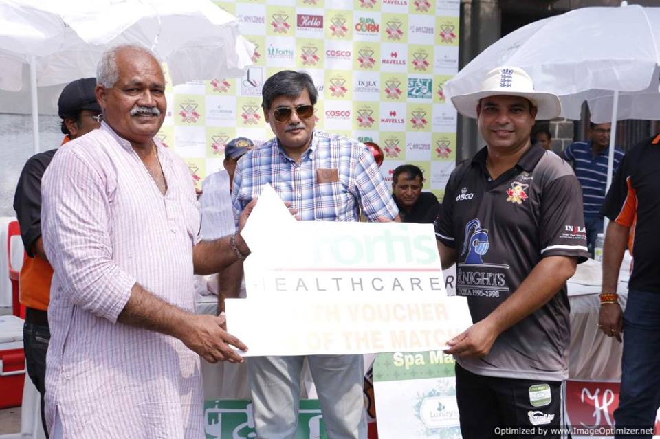 Match 3 - Doxa Knights won by 89 Runs (Group A)<br>
1st Innings --> Doxa Knights - 210/4 in 20.0 overs<br>
2nd Innings --> Doxa Panthers - 121/9 in 20.0 overs<br>
<br>
With Javed Khan's Man Of The Match performance (83 Runs, 2 Wickets) Knights sealed an easy victory over Panthers in their first clash. Amarjeet Sahni and Amit Sharma shone from the Panther's. Accolades from this matches are<br>
 <br>
- Man of the Match: Javed Khan<br>
- HAVELLS Maximum Sixes: Javed Khan<br>
- Hello Best Fielder: Anshuman Gupta<br>
- Supa Corn Maximum Wickets: Rahul V Kumar<br>
- Injali Economical Bowler: Javed Khan