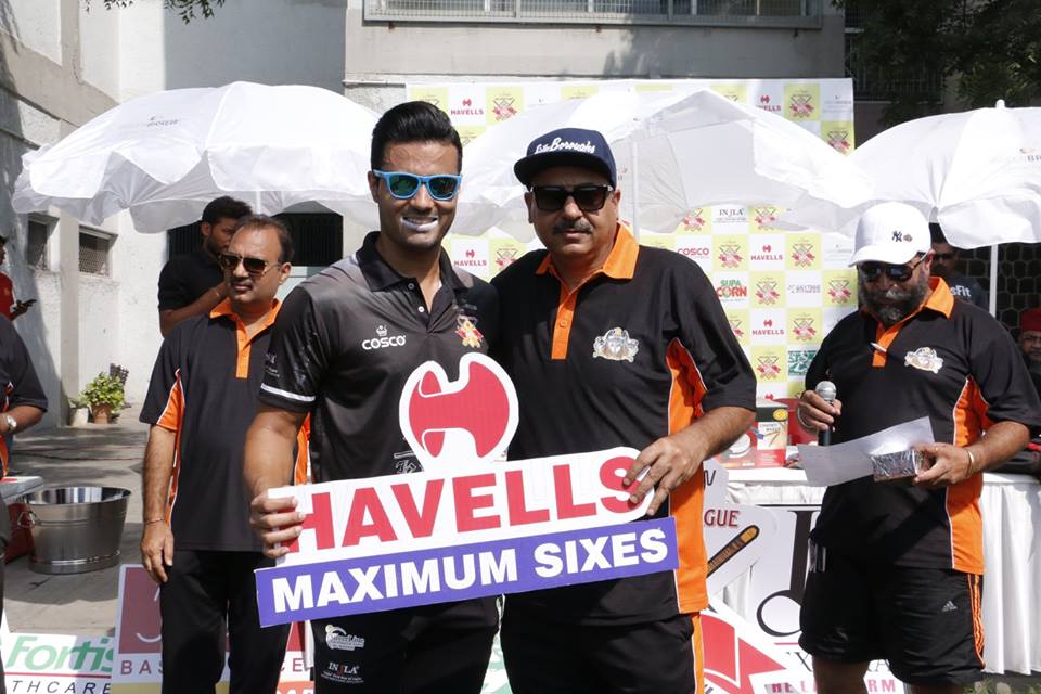 Match 5 - Doxa Knights won by 8 Wickets (Group A)<br>
1st Innings --> Doxa Wizards - 120/8 in 20.0 overs<br>
2nd Innings --> Doxa Knights - 122/2 in 10.1 overs<br>
<br>
With the help from a blistering 57 off 25 balls from Vishal Kapoor, the Doxa Knights were easily able to chase down a meager total of 121 in just over 10 overs. <br>
 <br>
- SPA Magic Man of the Match: Vishal Kapoor<br>
- HAVELLS Maximum Sixes: Anshuman Gupta<br>
- Hello Best Fielder: Varun Kumar<br>
- Supa Corn Maximum Wickets: Rajesh Gupta<br>
- Injla Economical Bowler: Prashant VKR