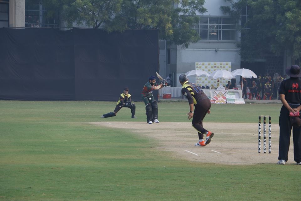 Match 7 - Doxa Devils won by 5 Wickets (Group A)<br>
1st Innings --> Doxa Panthers - 103/9 in 20 Overs<br>
2nd Innings --> Doxa Devils - 104/5 in 16 overs<br>
<br>
Kapil Manglani was the Player of the Match with his 6 wickets. The Panthers finished their innings at 103/9 which is chased down by the Devils fairly easily. The Devils have now won both their matches, but the Panthers stand at 0 points with no wins and are virtually out of the tournament. Soubhagya Mohan Kala was the top scorer for the Devils.<br>
<br>
- SPA Magic Man of the Match: Kapil Manglani<br>
- HAVELLS Maximum Sixes: Amarjit<br>
- Hello Rice Best Fielder: Praful Chauhan<br>
- Supa Corn Maximum Wickets: Kapil Manglani<br>
- Injla Economical Bowler: Praful Chauhan