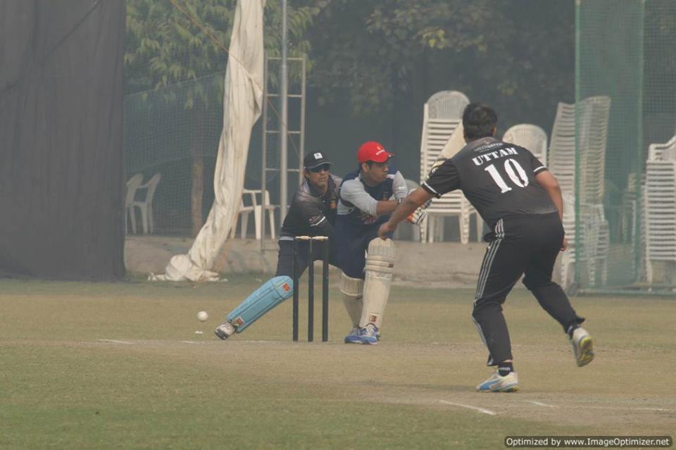 Semi-Final 1 - Doxa Knights vs Doxa Brats<br>
1st Innings -> Doxa Brats -  142/8 in 20.0 overs<br>
2nd Innings -> Doxa Knights - 147/6 in 20.0 overs<br>
<br>
The match started with Doxa Brats' batting innings first. They were able to reach a respectable total of 142 runs, thanks mainly to Himalya Chauhan's innings of 36. In the Knights' innings, Knights had a good start thanks to Ravi Chopra and Varun Kumar, but after a few wickets which included two run-outs, the match was won by Vishal Kapoor for the Knights, who played a blistering innings of 77.<br>
<br>
- Delhi Test House Man of the Match : Vishal Kapoor<br>
- HAVELLS Maximum Sixes : Vishal Kapoor<br>
- Hello Rice Best Fielder : Aradhya Shandilya<br>
- Supa Corn Maximum Wickets : Javed Khan<br>
- Injla Economical Bowler : Chirag Sharma