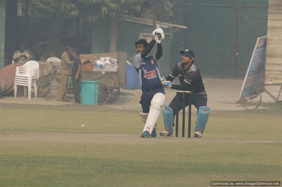 Semi-Final 1 - Doxa Knights vs Doxa Brats<br>
1st Innings -> Doxa Brats -  142/8 in 20.0 overs<br>
2nd Innings -> Doxa Knights - 147/6 in 20.0 overs<br>
<br>
The match started with Doxa Brats' batting innings first. They were able to reach a respectable total of 142 runs, thanks mainly to Himalya Chauhan's innings of 36. In the Knights' innings, Knights had a good start thanks to Ravi Chopra and Varun Kumar, but after a few wickets which included two run-outs, the match was won by Vishal Kapoor for the Knights, who played a blistering innings of 77.<br>
<br>
- Delhi Test House Man of the Match : Vishal Kapoor<br>
- HAVELLS Maximum Sixes : Vishal Kapoor<br>
- Hello Rice Best Fielder : Aradhya Shandilya<br>
- Supa Corn Maximum Wickets : Javed Khan<br>
- Injla Economical Bowler : Chirag Sharma