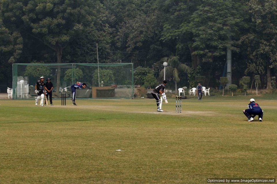 Semi-Final 1 - Doxa Knights vs Doxa Brats<br>
1st Innings -> Doxa Brats -  142/8 in 20.0 overs<br>
2nd Innings -> Doxa Knights - 147/6 in 20.0 overs<br>
<br>
The match started with Doxa Brats' batting innings first. They were able to reach a respectable total of 142 runs, thanks mainly to Himalya Chauhan's innings of 36. In the Knights' innings, Knights had a good start thanks to Ravi Chopra and Varun Kumar, but after a few wickets which included two run-outs, the match was won by Vishal Kapoor for the Knights, who played a blistering innings of 77.<br>
<br>
- Delhi Test House Man of the Match : Vishal Kapoor<br>
- HAVELLS Maximum Sixes : Vishal Kapoor<br>
- Hello Rice Best Fielder : Aradhya Shandilya<br>
- Supa Corn Maximum Wickets : Javed Khan<br>
- Injla Economical Bowler : Chirag Sharma