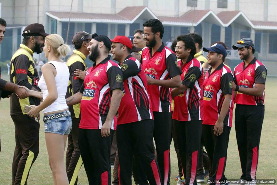 Semi-Final 2 - Doxa Raiders vs Doxa Devils<br>
1st Innings -> Doxa Raiders -  205/4 in 20.0 overs<br>
2nd Innings -> Doxa Devils - 108/10 in 14.4 overs<br>
<br>
Officially the 3rd highest total of the tournament, the Brats scored 205 in the first innings of the 2nd Semi-Final, thanks mainly to Karan Trivedi's exceptionally aggressive innings and Ritesh Gupta's fast paced knock. Both of them got a half-century (Scorecard). The Devils' innings started well,thanks to Prafull Chauhan's quick half-century, but collapsed very quickly thereafter. <br>
<br>
- Delhi Test House Man of the Match : Karan Trivedi<br>
- HAVELLS Maximum Sixes : Karan Trivedi<br>
- Hello Rice Best Fielder : Rachit Dewan<br>
- Supa Corn Maximum Wickets : Rahul Baweja<br>
- Injla Economical Bowler : Manish Agarwal<br>
<br>
With only one match to go, as of after the semi-finals, the top 5 all-rounders in the tournament are lead by players of the Raiders and the Knights. Rahul Baweja (Raiders) and Karan Trivedi (Raiders) lead with 524 and 473 points respectively. <br>
<br>
In the top Batsmen stats, Vishal Kapoor (Knights), Ritesh Gupta (Raiders) and Karan Trivedi (Raiders) are 1-2-3 with 309, 281 and 255 points respectively. <br>
<br>
Whereas in the top bowlers stat, Rahul Baweja (Raiders) leads with 360 points, next is Kapil Manglani (Devils) with 332 and third is Sameer Chaudhry (Raiders) with 287 points. There is a lot to achieve in the individual stats. <br>
<br>
The Final would be held on the 20th of November at the St. Xaviers School. <br>
<br>
The Final - Doxa Knights vs Doxa Raiders<br>
<br>
Wish you a great Sporting Weekend!