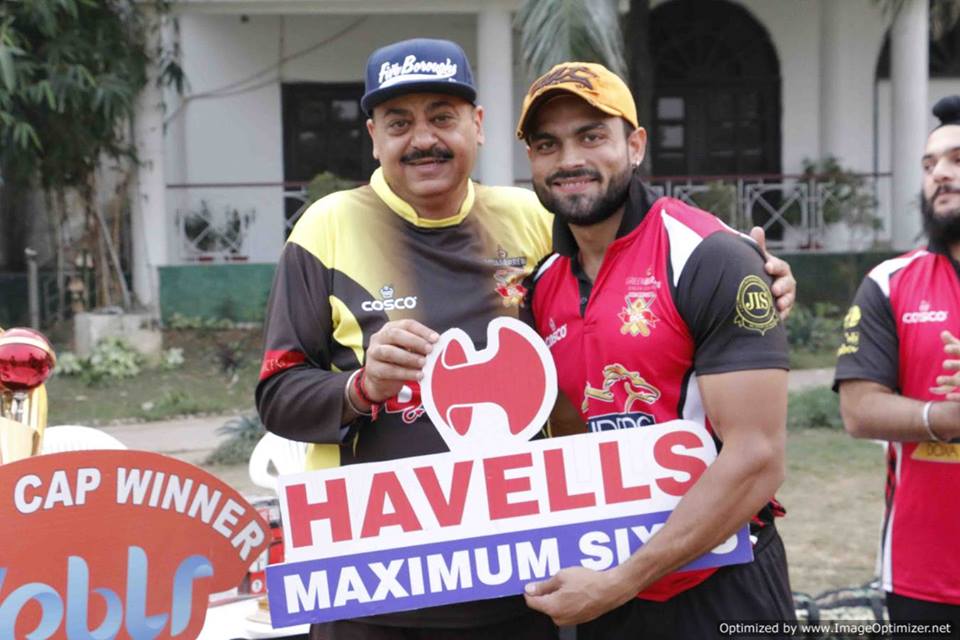 Semi-Final 2 - Doxa Raiders vs Doxa Devils<br>
1st Innings -> Doxa Raiders -  205/4 in 20.0 overs<br>
2nd Innings -> Doxa Devils - 108/10 in 14.4 overs<br>
<br>
Officially the 3rd highest total of the tournament, the Brats scored 205 in the first innings of the 2nd Semi-Final, thanks mainly to Karan Trivedi's exceptionally aggressive innings and Ritesh Gupta's fast paced knock. Both of them got a half-century (Scorecard). The Devils' innings started well,thanks to Prafull Chauhan's quick half-century, but collapsed very quickly thereafter. <br>
<br>
- Delhi Test House Man of the Match : Karan Trivedi<br>
- HAVELLS Maximum Sixes : Karan Trivedi<br>
- Hello Rice Best Fielder : Rachit Dewan<br>
- Supa Corn Maximum Wickets : Rahul Baweja<br>
- Injla Economical Bowler : Manish Agarwal<br>
<br>
With only one match to go, as of after the semi-finals, the top 5 all-rounders in the tournament are lead by players of the Raiders and the Knights. Rahul Baweja (Raiders) and Karan Trivedi (Raiders) lead with 524 and 473 points respectively. <br>
<br>
In the top Batsmen stats, Vishal Kapoor (Knights), Ritesh Gupta (Raiders) and Karan Trivedi (Raiders) are 1-2-3 with 309, 281 and 255 points respectively. <br>
<br>
Whereas in the top bowlers stat, Rahul Baweja (Raiders) leads with 360 points, next is Kapil Manglani (Devils) with 332 and third is Sameer Chaudhry (Raiders) with 287 points. There is a lot to achieve in the individual stats. <br>
<br>
The Final would be held on the 20th of November at the St. Xaviers School. <br>
<br>
The Final - Doxa Knights vs Doxa Raiders<br>
<br>
Wish you a great Sporting Weekend!