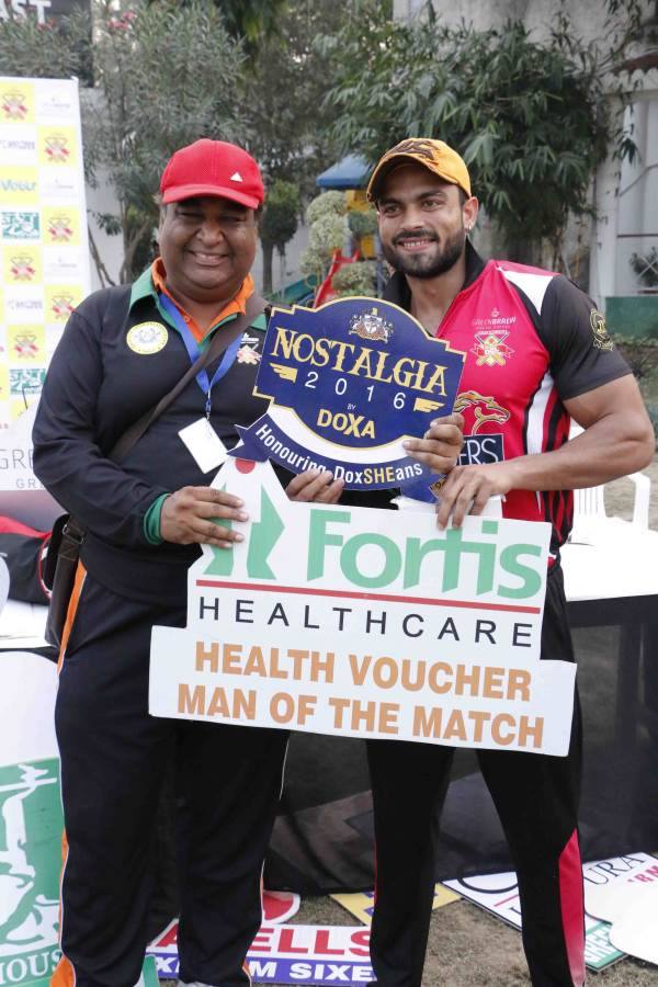 Semi-Final 2 - Doxa Raiders vs Doxa Devils<br>
1st Innings -> Doxa Raiders -  205/4 in 20.0 overs<br>
2nd Innings -> Doxa Devils - 108/10 in 14.4 overs<br>
<br>
Officially the 3rd highest total of the tournament, the Brats scored 205 in the first innings of the 2nd Semi-Final, thanks mainly to Karan Trivedi's exceptionally aggressive innings and Ritesh Gupta's fast paced knock. Both of them got a half-century (Scorecard). The Devils' innings started well,thanks to Prafull Chauhan's quick half-century, but collapsed very quickly thereafter. <br>
<br>
- Delhi Test House Man of the Match : Karan Trivedi<br>
- HAVELLS Maximum Sixes : Karan Trivedi<br>
- Hello Rice Best Fielder : Rachit Dewan<br>
- Supa Corn Maximum Wickets : Rahul Baweja<br>
- Injla Economical Bowler : Manish Agarwal<br>
<br>
With only one match to go, as of after the semi-finals, the top 5 all-rounders in the tournament are lead by players of the Raiders and the Knights. Rahul Baweja (Raiders) and Karan Trivedi (Raiders) lead with 524 and 473 points respectively. <br>
<br>
In the top Batsmen stats, Vishal Kapoor (Knights), Ritesh Gupta (Raiders) and Karan Trivedi (Raiders) are 1-2-3 with 309, 281 and 255 points respectively. <br>
<br>
Whereas in the top bowlers stat, Rahul Baweja (Raiders) leads with 360 points, next is Kapil Manglani (Devils) with 332 and third is Sameer Chaudhry (Raiders) with 287 points. There is a lot to achieve in the individual stats. <br>
<br>
The Final would be held on the 20th of November at the St. Xaviers School. <br>
<br>
The Final - Doxa Knights vs Doxa Raiders<br>
<br>
Wish you a great Sporting Weekend!