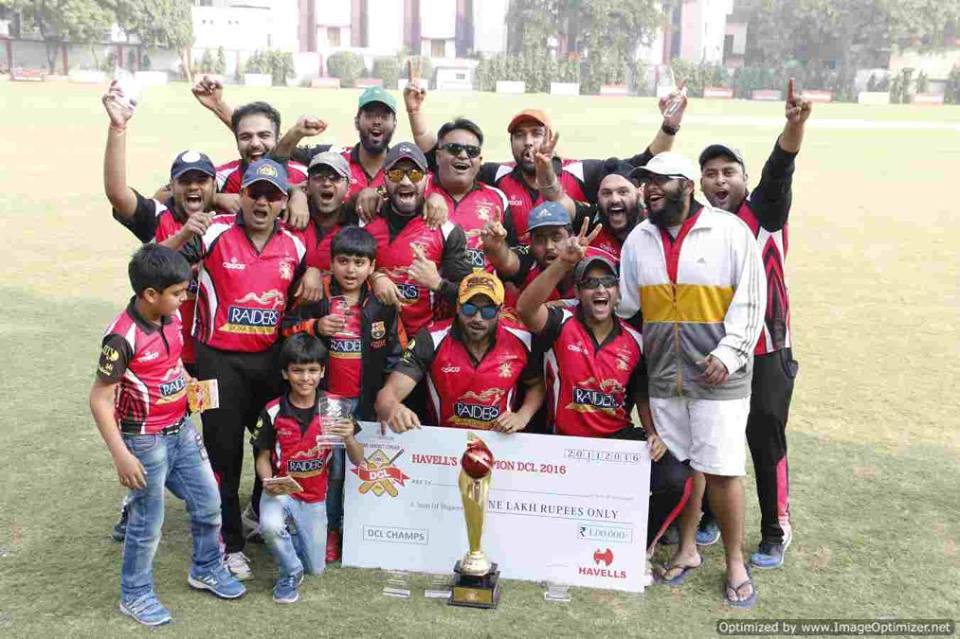 Final - Doxa Knights vs Doxa Raiders<br>
1st Innings -> Doxa Knights -  110/10 in 19.2 overs<br>
2nd Innings -> Doxa Raiders - 130/10 in 19.5 overs<br>
<br>
The Raiders batted first. They had a relatively decent start of the innings, with both their openers Mandeep Singh Rekhi and Ritesh Gupta scoring the 3rd highest and the highest runs in the innings respectively. For the Knights, Ash Gupta and Ajay Kumar both took 3 wickets.<br>
<br>
In the Knights' innings, Ash Gupta started the innings very well and put 44 runs on the board, but he was not supported by anyone on the other end. Prashant Vijay Kumar tried to resurrect the innings but his innings was short lived. In the end they were bowled out 20 runs short of the target. For the Raiders, Sameer Chaudhry took 4 wickets and Shourya Gopal took 3 wickets to help them lift the title.<br>
<br>
- Delhi Test House Man of the Match : Anshuman Gupta (Ash Gupta)<br>
- HAVELLS Maximum Sixes : Karan Trivedi<br>
- Hello Rice Best Fielder : Tarundeep Singh Kohli and Shourya Gopal<br>
- Supa Corn Maximum Wickets : Sameer Chaudhry<br>
- Injla Economical Bowler : Ajay Kumar<br>
<br>
With an astounding performance in the final, Ash Gupta took the top spot in the Top All-round performers with a total of 593 points (333 batting points, 190 Bowling Points and 70 Fielding Points).<br>
<br>
In the top Batsmen stats too, Ash Gupta took over as the best batsman in the tournament with 172 runs in tournament and highest number of 4's with 24. <br>
<br>
In the top bowlers stat, with a brilliant performance in the final, Sameer Chaudhry took over as the best bowler of the tournament. By the end, he had 12 wickets to his name with an economy of 5.08.<br>
<br>
This is it folks. We hope to serve you again in the future. Till then, keep bragging about your statistics among your friends and family.