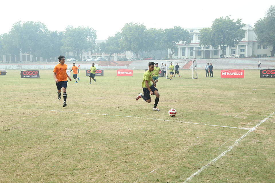 Match 11 - DOXA Blasters vs DOXA Giants