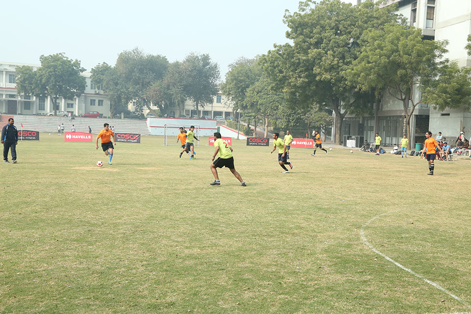 Match 11 - DOXA Blasters vs DOXA Giants