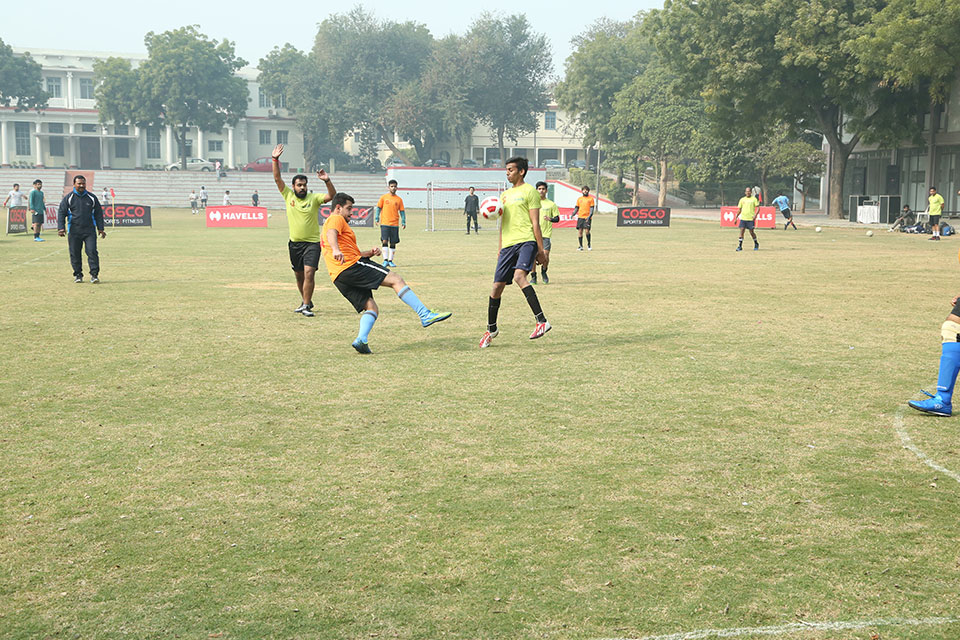Match 11 - DOXA Blasters vs DOXA Giants