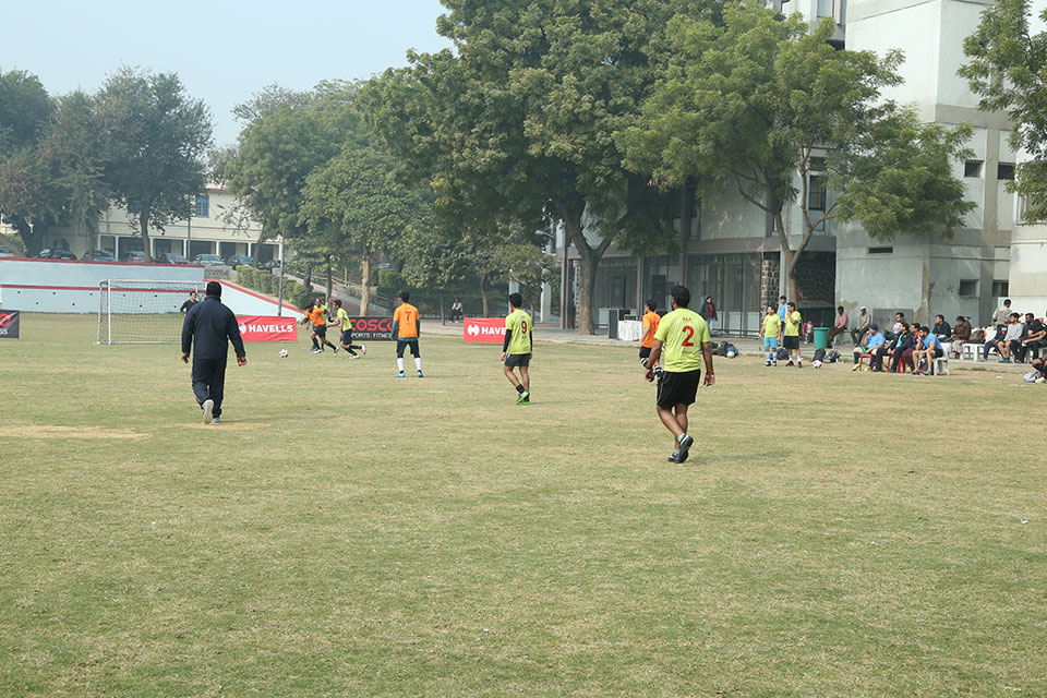 Match 11 - DOXA Blasters vs DOXA Giants
