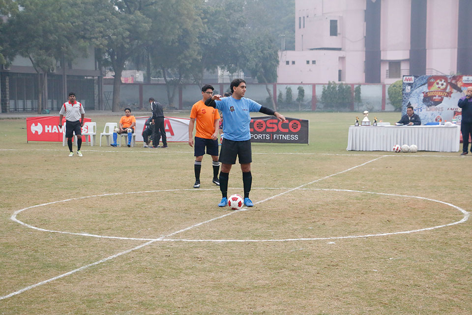 SEMI 1 - DOXA Falcons vs DOXA Blasters