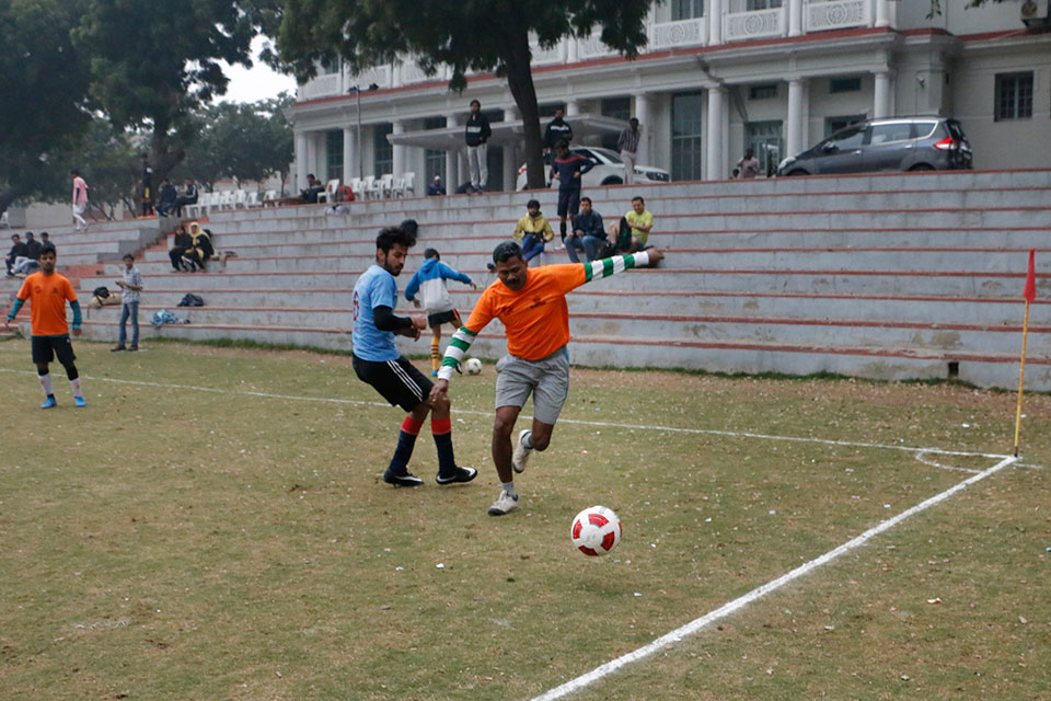 SEMI 1 - DOXA Falcons vs DOXA Blasters